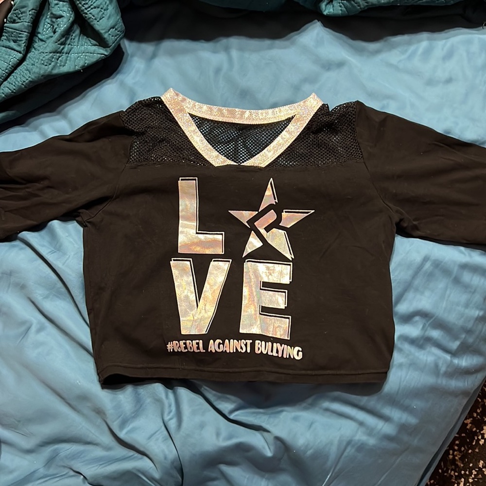 Rebel - active wear - Adult Small - Picture 2 of 2